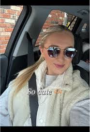 Taylor Akers's Instagram, Twitter & Facebook