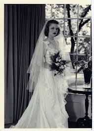 1940s Wedding Dresses Gowns Trends Pictures 1940s Wedding Dress 1980s Wedding Dress Wedding Dresses