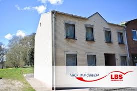 Die 1948 gegründete baugenossenschaft bewirtschaftet als reine vermietungsgenossenschaft z.zt. Immobilienmakler Fur Ahrensbok