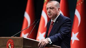 Sosyal medyada #milletinadamı65yasında ve #iyikidoğdunreis gibi taglar ile atılan mesajlar ile erdoğan'nın doğum günü kutlandı. Cumhurbaskani Recep Tayyip Erdogan In Dogum Gunu Sosyal Medya Yi Salladi