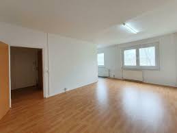 Rezervasyon yaparken özel i̇stekler kutusunu kullanabilir veya onayınızda belirtilen iletişim bilgileriyle birlikte doğrudan tesise ulaşabilirsiniz. Klein Aber Fein 1 Zimmer Wohnung In Leipzig West Erdgeschosswohnung Mieten Ebay Kleinanzeigen