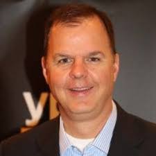 Scott Hines's Instagram, Twitter & Facebook