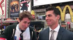 Watch this prankster confront Fox News's Jesse Watters on his racist  “Chinatown” segment - Vox