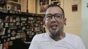 Jay Contreras's Instagram, Twitter & Facebook