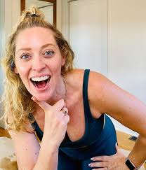 Mandee Miller's Instagram, Twitter & Facebook