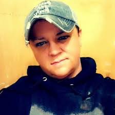 Jennifer Mccarley's Instagram, Twitter & Facebook