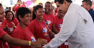 Resultado de imagen para mujer BOLIVARIANA CHAVEZ
