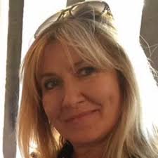 Sandra Vico's Instagram, Twitter & Facebook