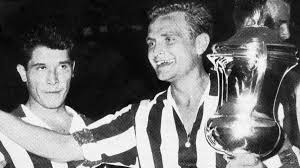 Giampiero boniperti, intervistato da giorgio porra l' 8 maggio del 2003. Calcio Juventus Ragazzi Ecco Chi Era Giampiero Boniperti Eurosport