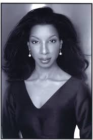 Hinds to sing for 'African Sanctus'