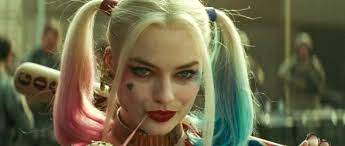 Она третья из четырёх детей фермера майка робб. Harley Quinn Margot Robbie Arbeitet An Eigenem Film