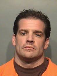 Throwing punches, waving guns: Tactics of Iowa's bail bondsmen raise  questions