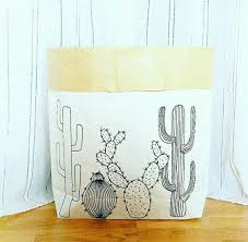 Sac En Papier Kraft Recycle Petit Modele Sac Double Et Resistant Peut Servir De Cache Pot Rangement Jouets Peluches Plaids Couss Pattern Paper Bag Toy Storage