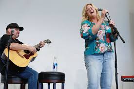 See more ideas about trisha's southern kitchen, food network recipes, trisha yearwood recipes. Southern Kitchen Brunch Hosted By Trisha Yearwood Part Of The Nyt Cooking Series At Loews Miami Beach Hotel World Red Eye World Red Eye