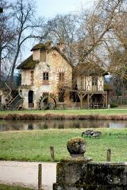 Marie Antoinette S Home Built In 1783 In Versailles French Cottage Exterior Cottage Exterior French Cottage