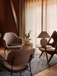 Find upholstered accent chairs in beautiful velvet, leather and linen fabrics. Furniture
