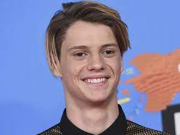 He started his career with jessie in 2012 whereas he was only 12 years old kid at those time. Henry Danger Actor Jace Norman Uses Dyslexia To His Advantage Understood For Learning And Thinking Differences