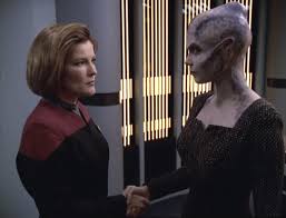 Supernatural Actress Kim Rhodes Was Rejected As TPol On Star Trek:  Enterprise For “Wrong Body Type” – TrekMovie.com