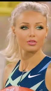 Candice Grove's Instagram, Twitter & Facebook