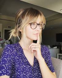 Check out some of our favourite hairstyles with glasses and bangs. Acacia Brinley S Photo Hairstyles With Glasses Medium Hair Styles Short Hair Styles
