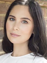 Hollie Simmons's Instagram, Twitter & Facebook