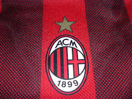 This was the season they started to decline, and yet they still built on their previous' season success by winning the european supercup as well as the club world cup. 02 03 Ac Milan Champion League Home Jersey S S 8 Gattuso Flickr