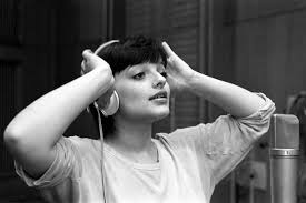 Songtext für du hast den farbfilm vergessen von nina hagen. Antiwar Songs Aws Du Hast Den Farbfilm Vergessen