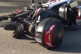 Jika ternampak kereta ingin melanggar motor. Jururawat Dituduh Langgar Mangsa