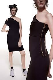 Members of the fashion community and elbaz's legions of hollywood fans mourned the designer's death, including fellow designer stella mccartney, who wrote. Alber Elbaz Makes A Joyful Return To Fashion With Size Inclusive Az Factory Daily Front Row