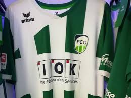 Trotz seiner für diese position sehr geringen körpergröße kam er hier häufig als innenverteidiger zum einsatz. Trikots Archive Fc Gutersloh