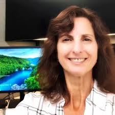 Cynthia Starr (@StarrCastarr)