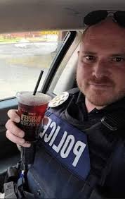 Act of kindness after bullying incident at school