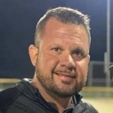 Justin Stillwell's Instagram, Twitter & Facebook