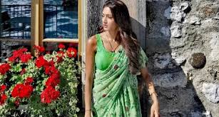 Erica fernandes is currently acing the role of prerna sharma in kasautii zindagii kay. Kasautii Zindagii Kay S Erica Fernandes Aka Prerna Looks Breathtaking In A Saree View Pics
