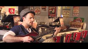 Nikos Vertis An Eisai Ena Asteri Official Videoclip Greek Music International Music Beautiful Songs