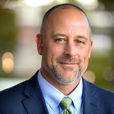 Ryan Neilly's Instagram, Twitter & Facebook