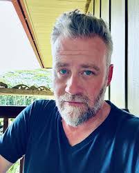 Eric Ryman's Instagram, Twitter & Facebook