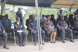 Le Capitaine Ondongo Obondo Tatiana Alda A La Tete De La Compagnie Des Transports Aeriens De La Gendarmerie Nationale Geoafriquemedias Cg En 2020 Gendarmerie Nationale Le Capitaine Nationale