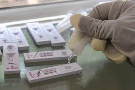 Test kit reagents/cards must be at room temperature before use. Abbot Healthcare Launches Covid 19 Home Testing Kit At Rs 325