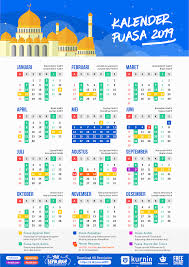 Gunakan koleksi template kalender cantik gratis dari canva untuk mendesain kalender dalam hitungan menit. Kalender Puasa 2019 Pdf Jpg Png Desain Kalender Kalender Desain