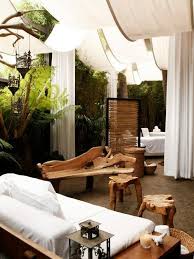 Organic Teak Wood Accents In This Tropical Indoor Outdoor Area Get The Look At Mix Spa Interior Design Spa Rooms Spa Interior