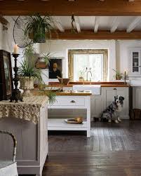 10 amazing white country kitchens to