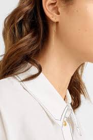 Dore Boucle D Oreille En Or Et Diamant Greco Lariat Catbird Gold Diamond Earrings Earrings Dainty Studs