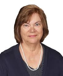 Michele Mooney's Instagram, Twitter & Facebook