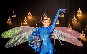 It premiered on fox on january 2, 2019, and is hosted by nick cannon. Dina Tersago Helemaal Over Haar Toeren In The Masked Singer Toen Wilde Ik Eigenlijk Al Stoppen Nieuws365