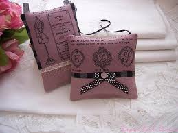 Coussin De Porte Lavande Shabby Medaillon Monogrammes Initiales Ruban Pois Ebay Coussin De Porte Craft Sachets De Lavande