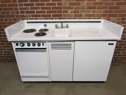 Dwyer Vintage Kitchen Kitchenette Stove Sink Refrigerator Cabinet Porcelain Vintage Kitchen Sink Kitchen And Kitchenette Vintage Kitchen