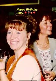 Happy birthday Sally, have a lovely day. 🎈🎉🍰🎈