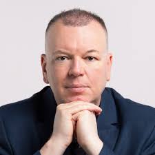 Plagiate, Fehlzitate & Nonsens in Diplomarbeit von Ministerin Aschbacher