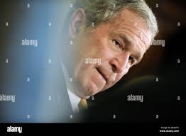 George w bush portrait hi-res stock photography and images